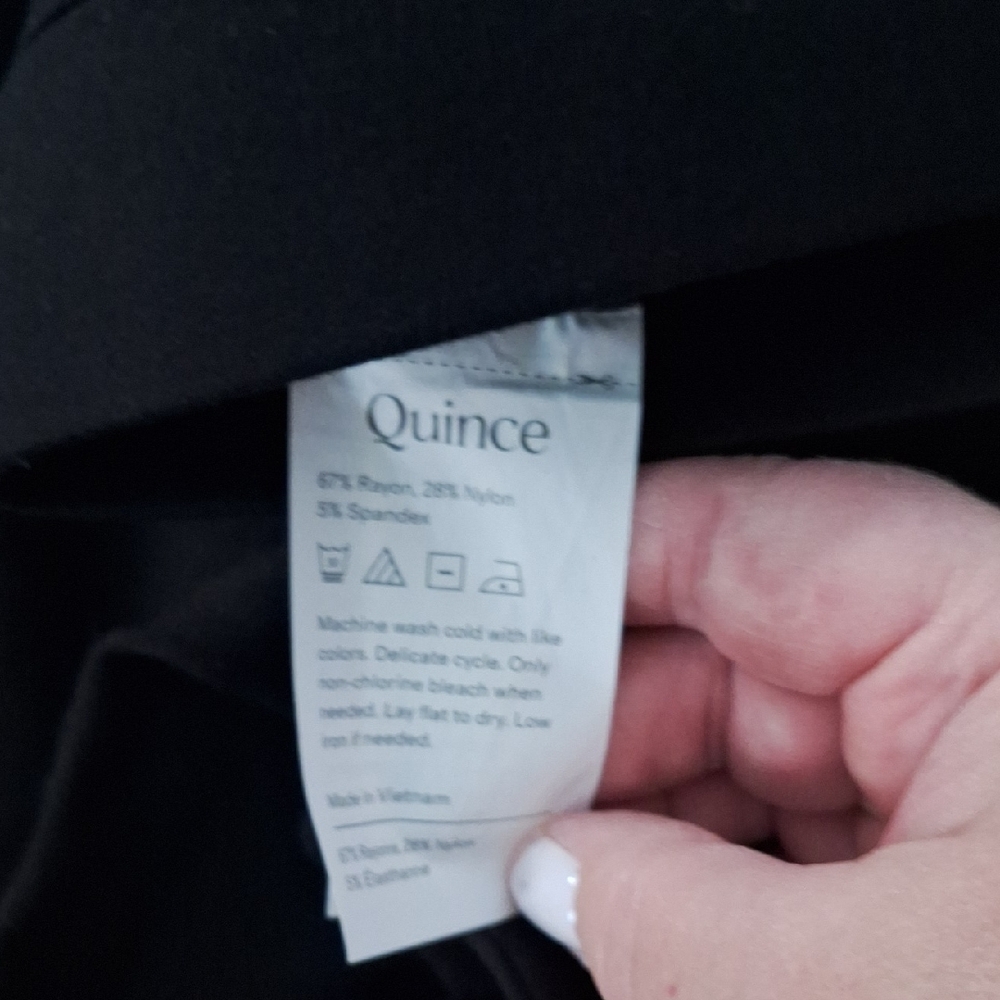 Quince Ultra-Stretch Ponte Bootcut Pants Black L NWT - Picture 4 of 5